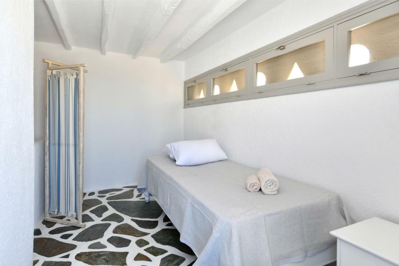 Santa Flora 3 Bedroom House A ParikiaaS Edge Páros Eksteriør bilde