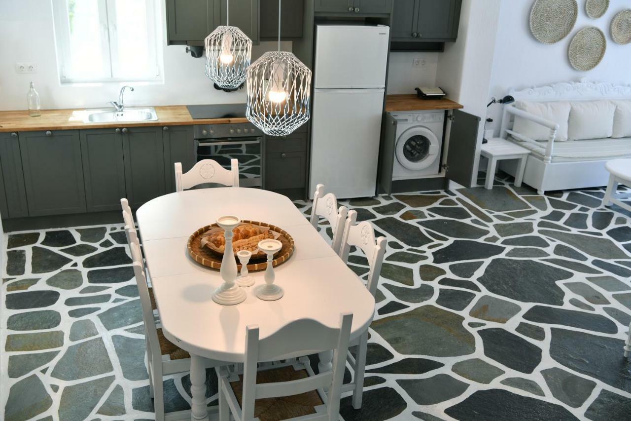 Santa Flora 3 Bedroom House A ParikiaaS Edge Páros Eksteriør bilde